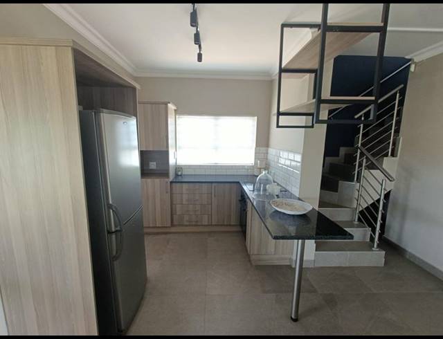 3 BEDROOM TOWNHOUSE FOR SALE IN MONTANA